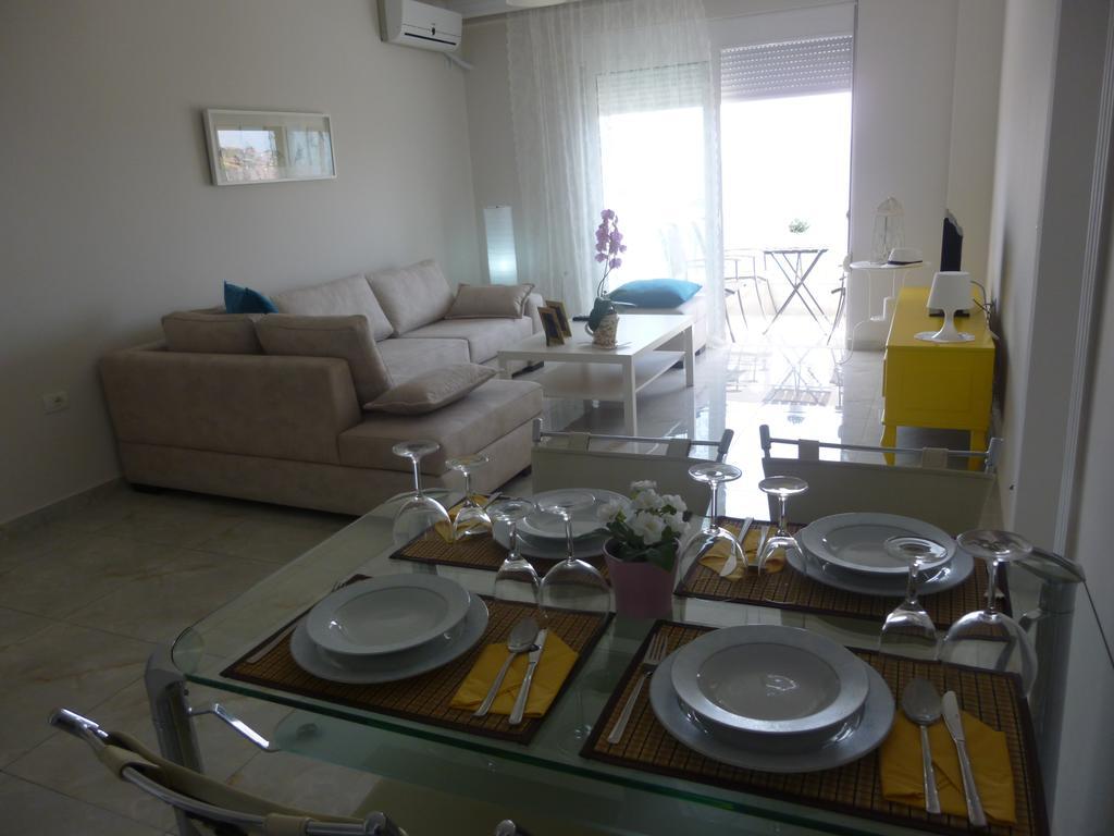 Amarilis Luxury Apartment ซารานเดอ ห้อง รูปภาพ