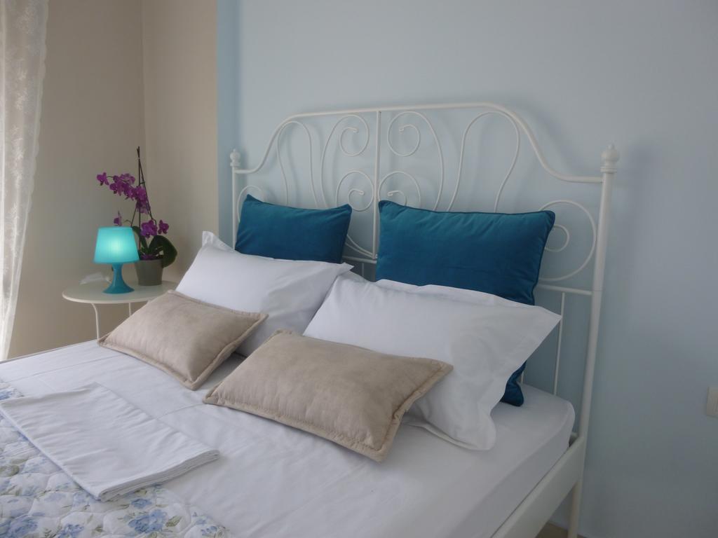 Amarilis Luxury Apartment ซารานเดอ ห้อง รูปภาพ