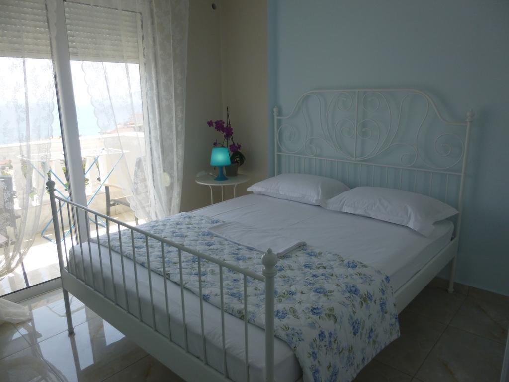 Amarilis Luxury Apartment ซารานเดอ ห้อง รูปภาพ