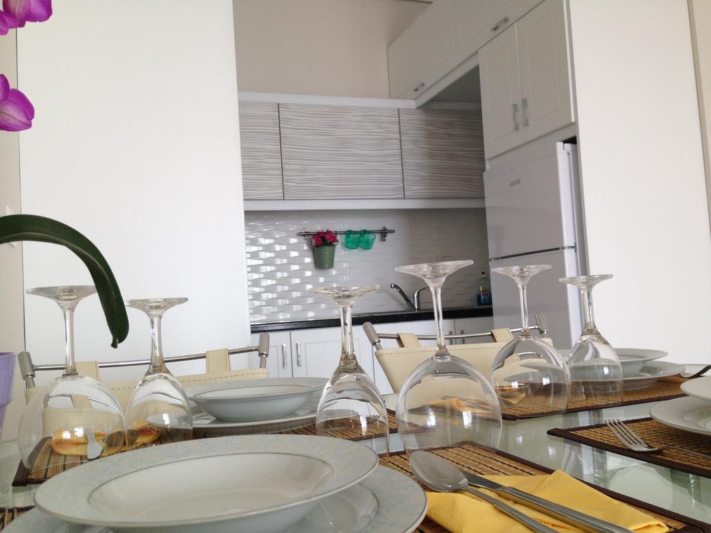 Amarilis Luxury Apartment ซารานเดอ ห้อง รูปภาพ