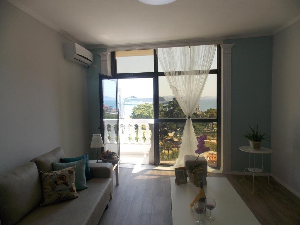 Amarilis Luxury Apartment ซารานเดอ ภายนอก รูปภาพ