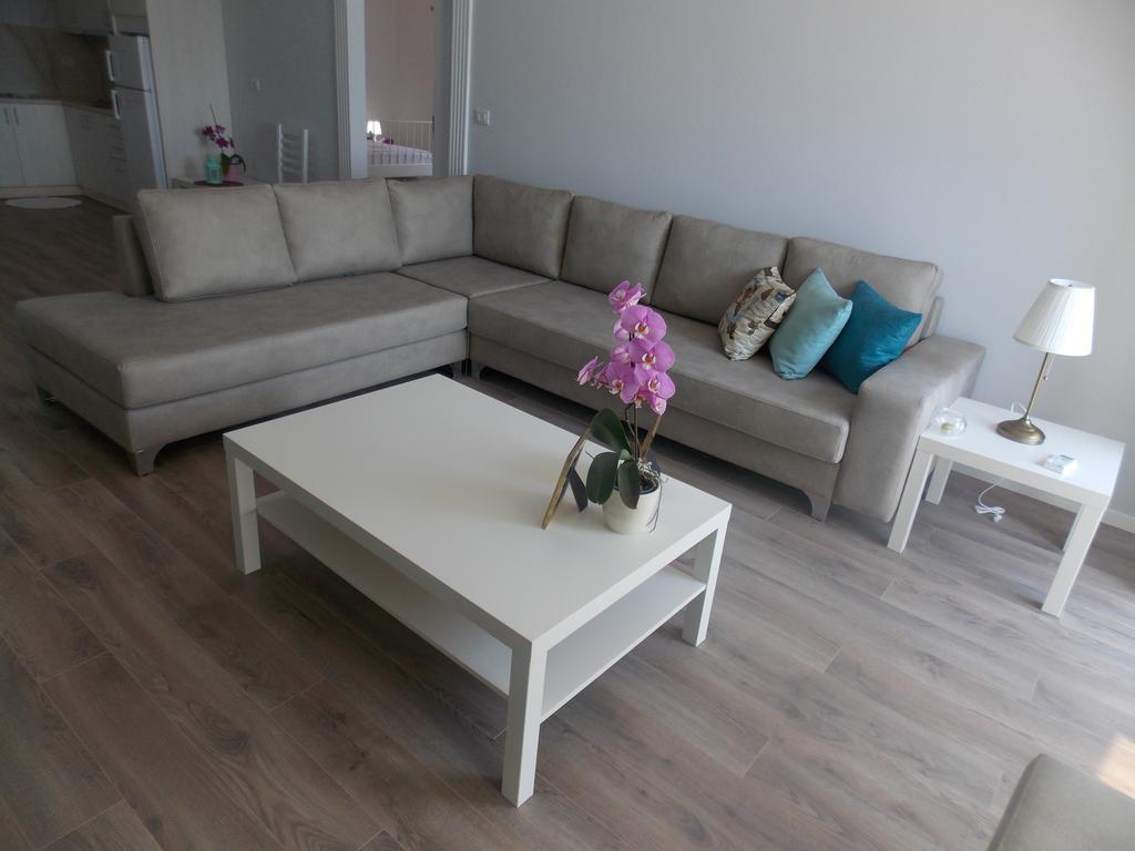 Amarilis Luxury Apartment ซารานเดอ ภายนอก รูปภาพ